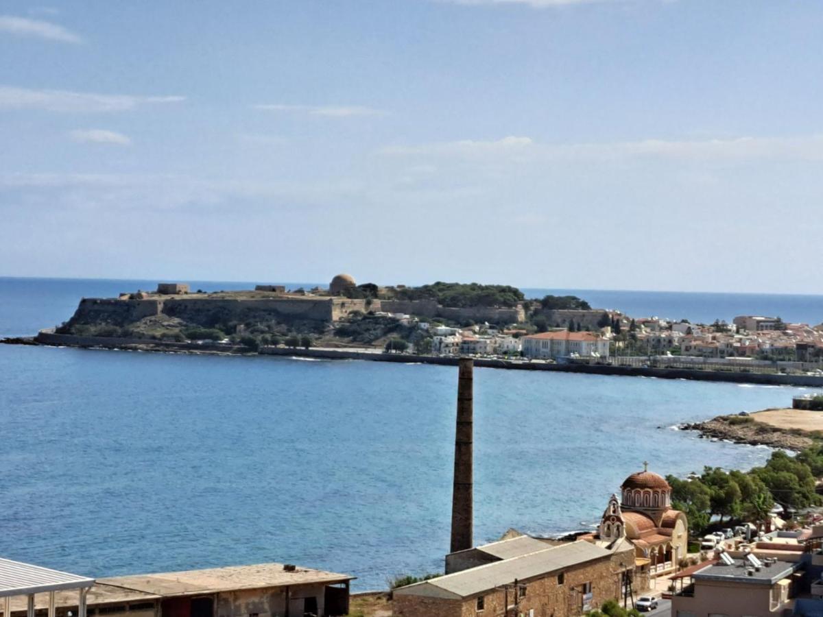 Seaview Flora'S Luxury Apartment-300Meters From The Beach Rethymno  Exterior photo